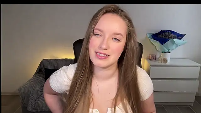 EvaMaddison online show from 03-11-26, 07:24