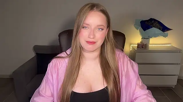 EvaMaddison online show from 07-19-26, 10:17