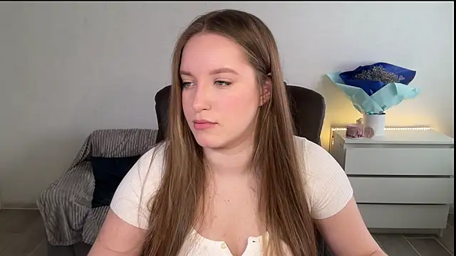 Snapshot of EvaMaddison chatting on 04-29-26, 05:55 EvaMaddison online show from 04-29-26, 05:55