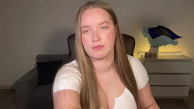 EvaMaddison online show from 07-11-26, 09:26