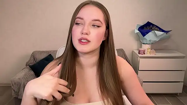 EvaMaddison online show from 01-18-26, 04:43