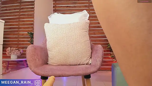  MeganRain online show from 02-21-25, 11:22