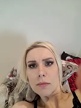 AureliaDoux online show from 03-15-25, 09:38