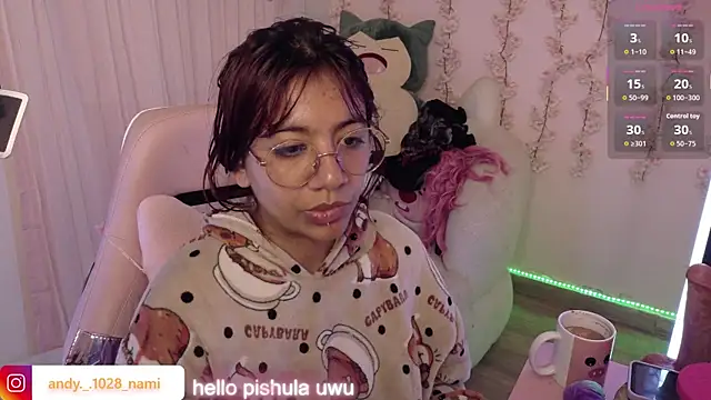 Snapshot of Nami_usagi chatting on 05-21-26, 04:48 Nami usagi online show from 05-21-26, 04:48