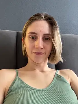 Snapshot of Feral_berry_8133 chatting on 02-02-25, 12:13 Feral berry 8133 online show from 02-02-25, 12:13