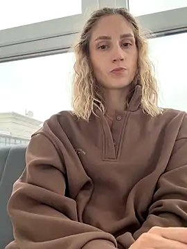 Snapshot of Feral_berry_8133 chatting on 10-10-25, 11:55 Feral berry 8133 online show from 10-10-25, 11:55