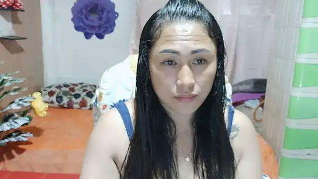 Snapshot of M_e_c_e_l chatting on 06-11-26, 02:58 M e c e l online show from 06-11-26, 02:58