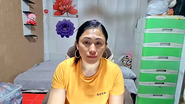 Snapshot of M_e_c_e_l chatting on 05-19-26, 11:50 M e c e l online show from 05-19-26, 11:50