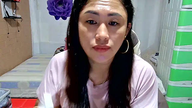 Snapshot of M_e_c_e_l chatting on 05-14-26, 06:49 M e c e l online show from 05-14-26, 06:49
