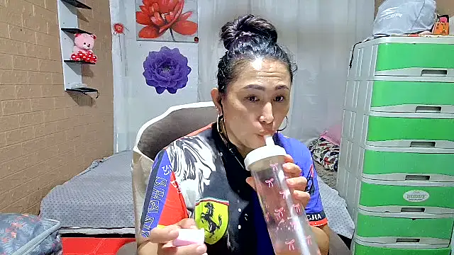 Snapshot of M_e_c_e_l chatting on 05-21-26, 04:54 M e c e l online show from 05-21-26, 04:54