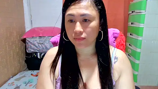 M e c e l online show from 12-16-25, 08:57