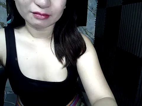 Mia 2022 online show from 03-07-26, 07:04