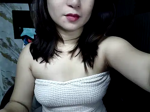 Mia 2022 online show from 02-26-26, 03:34