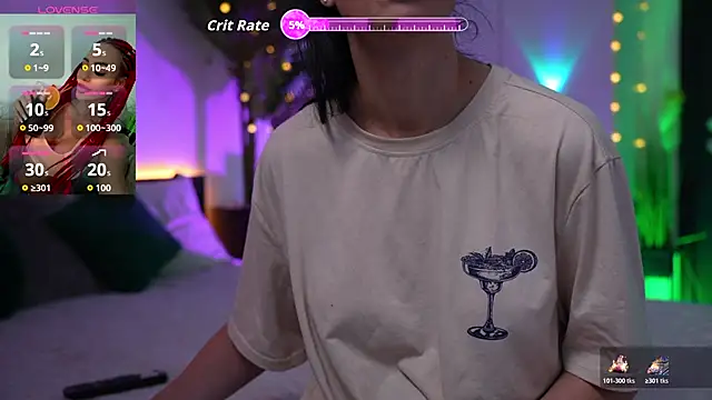 Snapshot of Lorettelorena chatting on 12-15-25, 07:52 Lorettelorena online show from 12-15-25, 07:52