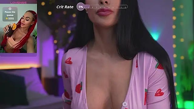 Snapshot of Lorettelorena chatting on 12-14-25, 08:25 Lorettelorena online show from 12-14-25, 08:25