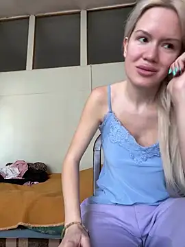 Keylili online show from 03-07-25, 10:02