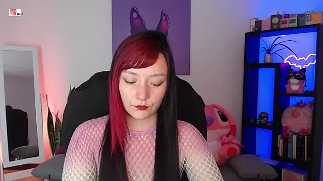 S Lilith  online show from 04-14-26, 09:42