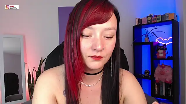 Snapshot of S_Lilith_ chatting on 05-16-26, 12:09 S Lilith online show from 05-16-26, 12:09