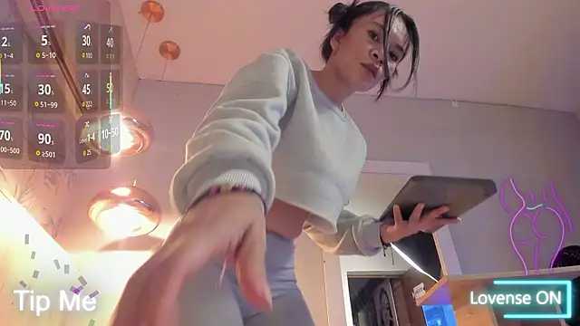 bonie lov online show from 02-25-26, 10:31