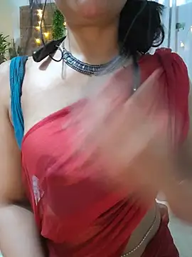 Snapshot of RadhaBabe chatting on 07-20-26, 10:00 RadhaBabe online show from 07-20-26, 10:00
