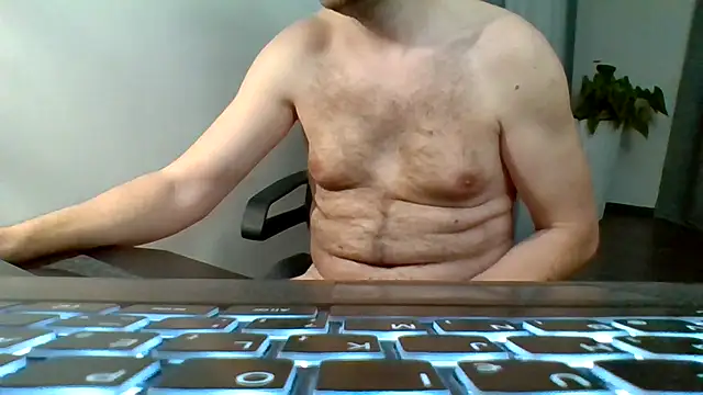 Snapshot of Horney_boy86 chatting on 01-04-25, 11:38 Horney boy86 online show from 01-04-25, 11:38