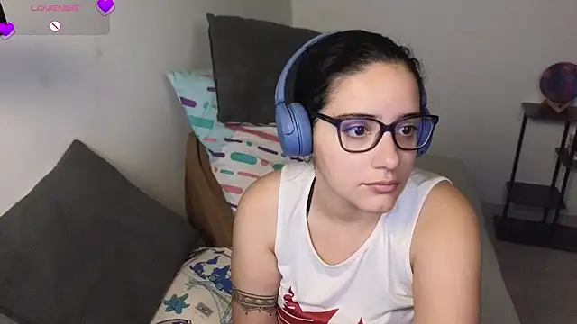 blue  moon  online show from 04-10-26, 03:57