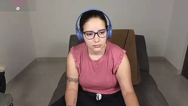 blue  moon  online show from 09-24-25, 03:13