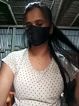 Snapshot of Sexy-Binita chatting on 03-09-25, 10:41 Sexy-Binita online show from 03-09-25, 10:41