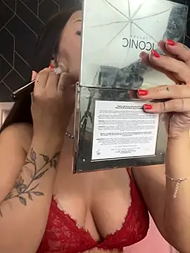 EmyLaveau online show from 10-07-25, 09:10