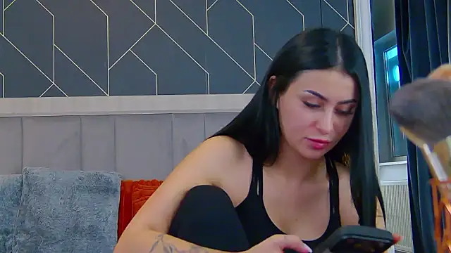 EmyLaveau online show from 02-25-26, 06:24