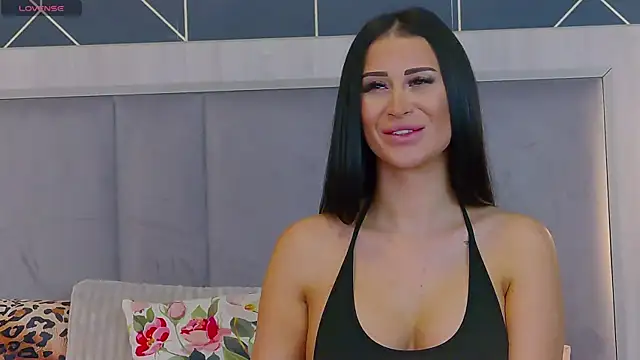 EmyLaveau online show from 11-24-25, 06:46