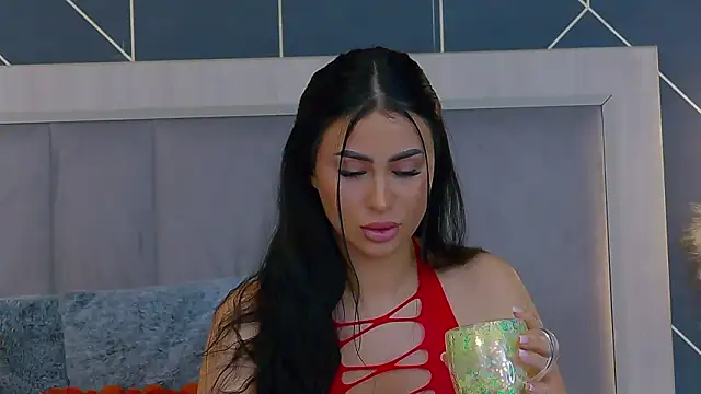 EmyLaveau online show from 03-03-26, 06:20