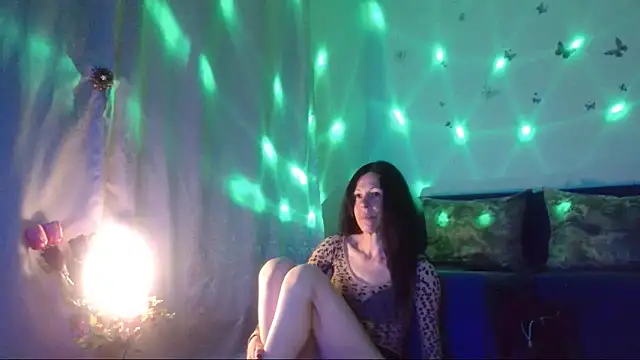 ElysaSun online show from 04-15-26, 08:31