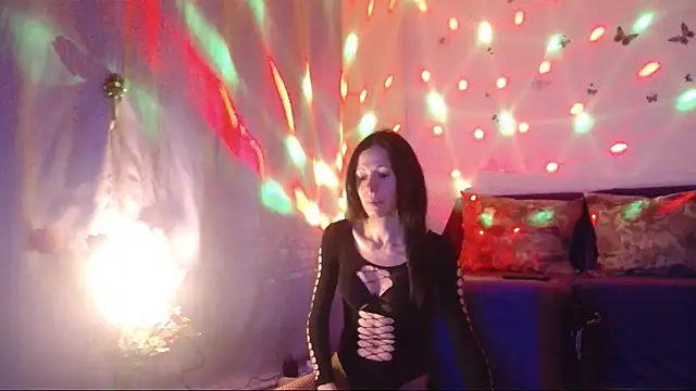 ElysaSun online show from 11-21-25, 06:51