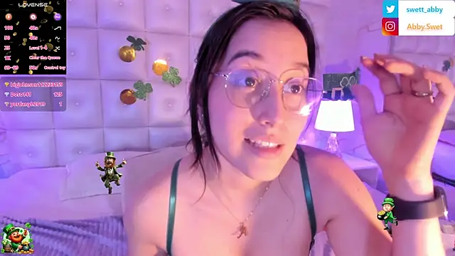 Snapshot of Abby_Sweet1_ chatting on 03-17-25, 05:49 Abby Sweet1  online show from 03-17-25, 05:49