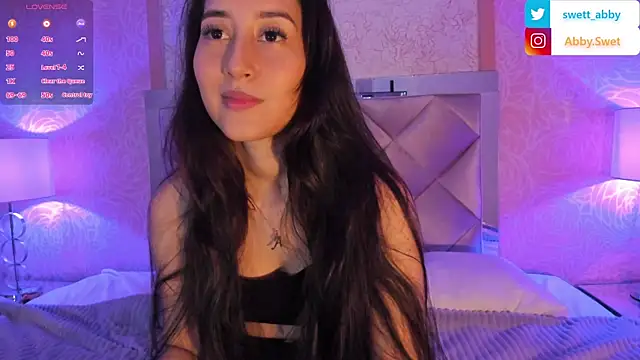 Snapshot of Abby_Sweet1_ chatting on 05-15-26, 09:24 Abby Sweet1 online show from 05-15-26, 09:24