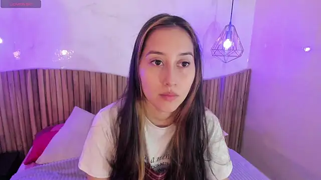 Snapshot of Abby_Sweet1_ chatting on 09-17-25, 11:34 Abby Sweet1  online show from 09-17-25, 11:34