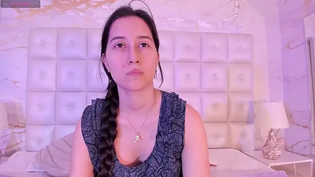 Snapshot of Abby_Sweet1_ chatting on 03-18-25, 11:33 Abby Sweet1  online show from 03-18-25, 11:33