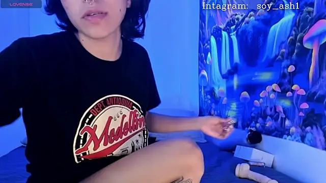 Ashlleycam  online show from 01-06-25, 05:08