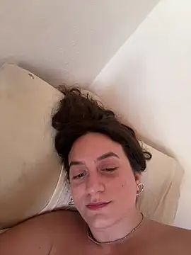 indierotic online show from 12-28-24, 03:37