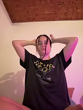 indierotic online show from 01-20-25, 02:43