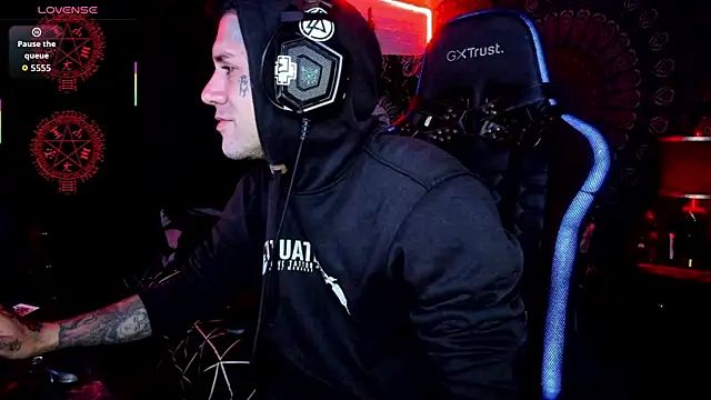 josh  ackerman online show from 10-08-25, 07:54