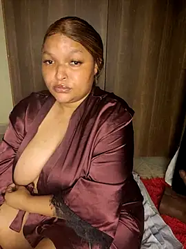 Bigass-ebony22 online show from 08-09-26, 06:03