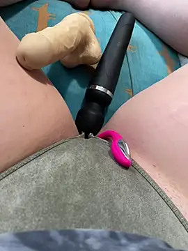 katcclovea online show from 03-18-26, 06:27