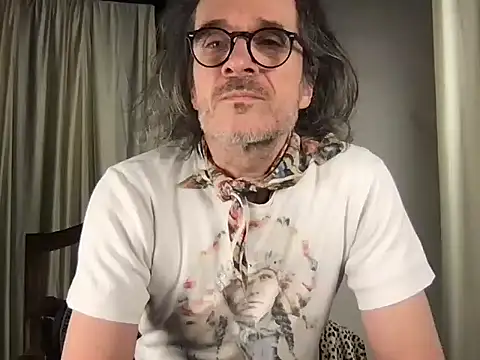 GioApri online show from 12-21-25, 08:53