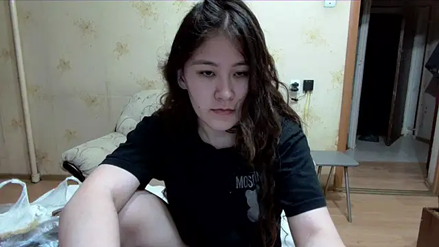 Riz girl online show from 03-31-26, 01:02
