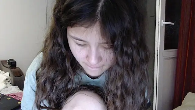 Riz girl online show from 09-08-25, 02:38