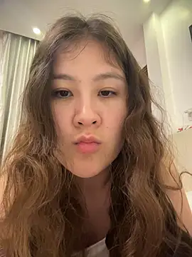 Snapshot of Riz_girl chatting on 05-26-26, 05:22 Riz girl online show from 05-26-26, 05:22