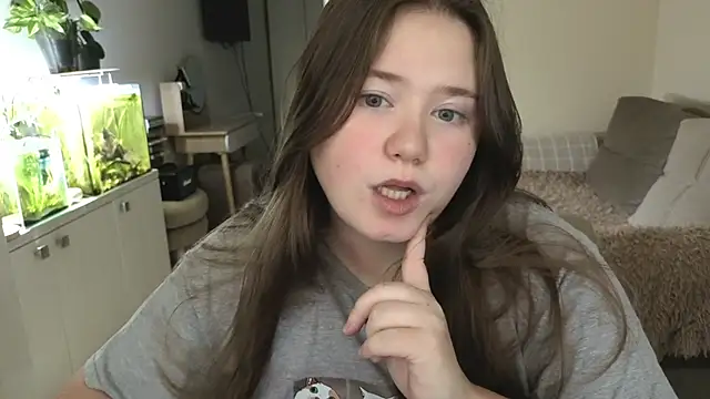 remirann  online show from 12-19-25, 12:51