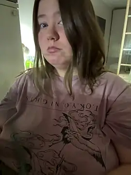 Snapshot of remirann_ chatting on 01-31-25, 03:22 remirann online show from 01-31-25, 03:22